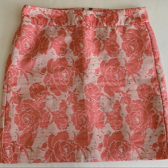 LOFT Dresses & Skirts - LOFT Skirt